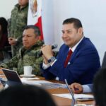Alejandro Armenta impulsa la recuperación de espacios públicos con faenas comunitarias