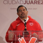 Intensas filas para llegar a El Paso en este martes