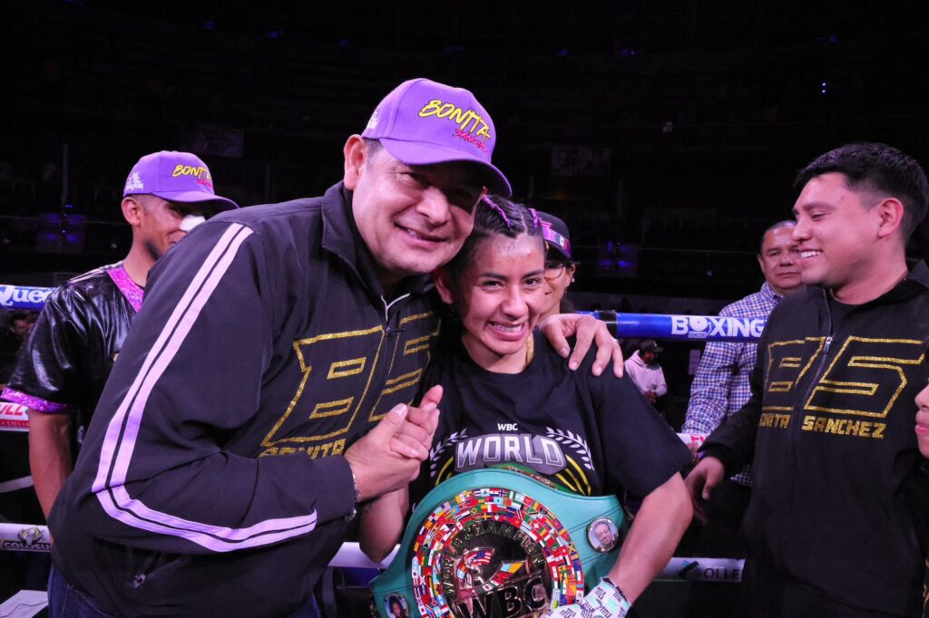 gaby la bonita sanchez 001