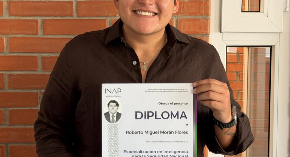 roberto moran flores 001